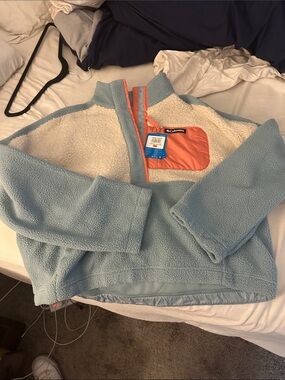 Columbia Light Blue & Cream Sherpa Pullover with Coral Pocket Accent